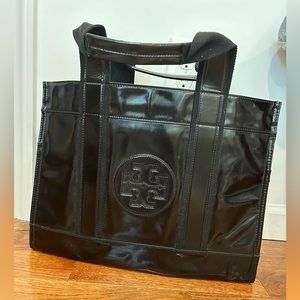 Tory Burch Tote - never used